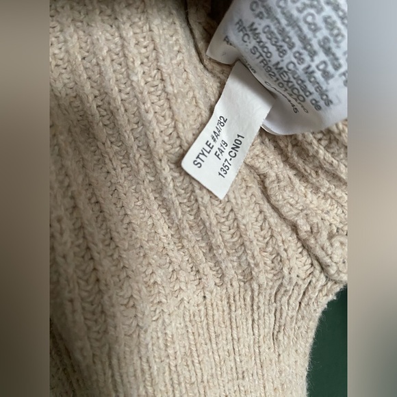 Madewell- cotton blend crewneck boxy fit cream beige ribbed sweater front pocket - Picture 10 of 12
